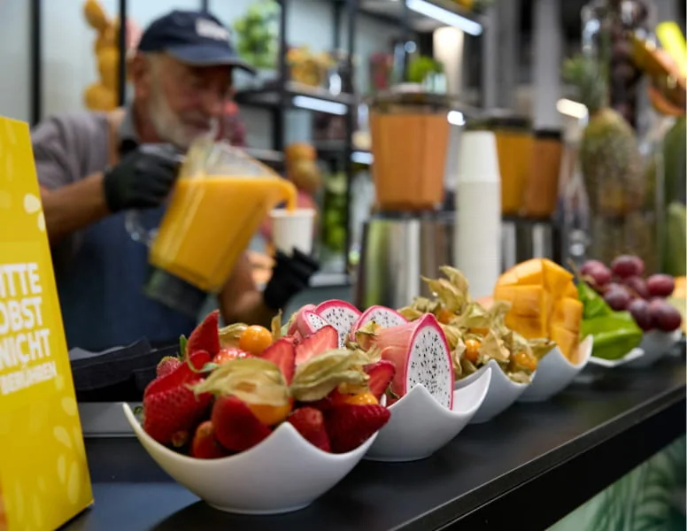 Gastronomiestand auf der B-Travel; Archiv.