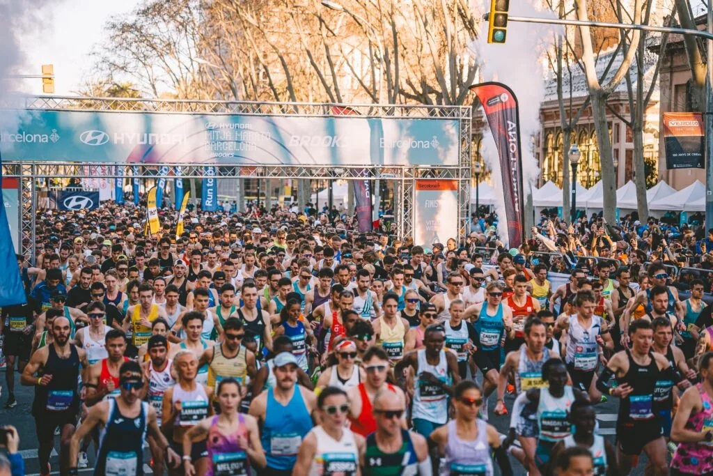 Massenstart des Barcelona-Halbmarathons, Archivaufnahme.