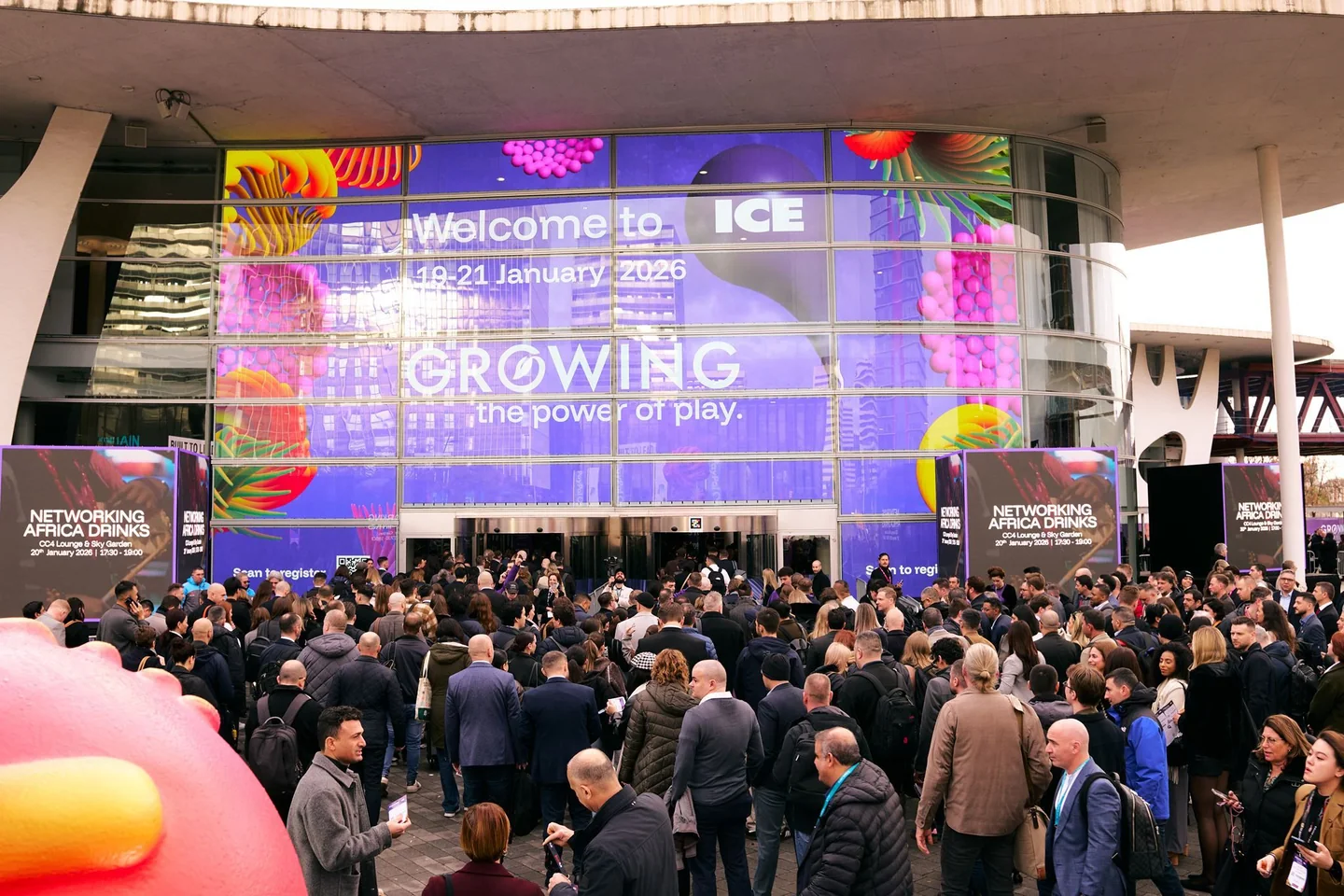 ICE entrance displaying 19–21 January; archive from the 2026 edition.